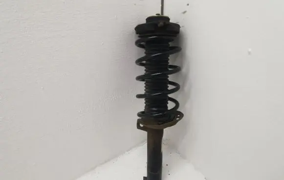 Volkswagen PASSAT B7 Front shock absorber/damper 3C0413031AT