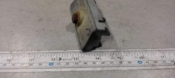 Opel Vectra C Battery bracket 09115187 0086022