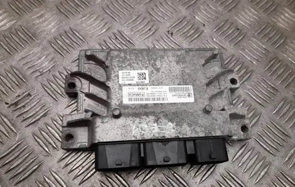 Ford C-MAX II Engine control unit/module DM5A12A650KA