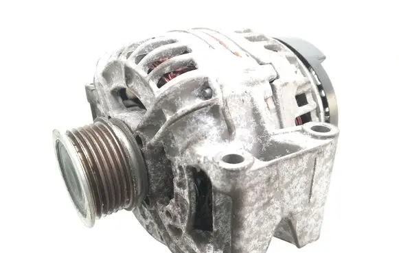 Volkswagen PASSAT B6 Generator/alternator 06B903016AB 0124525088