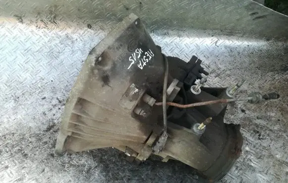 Ford Fiesta Manual 5 speed gearbox 96WT7F096DB 96WT-7F096DB