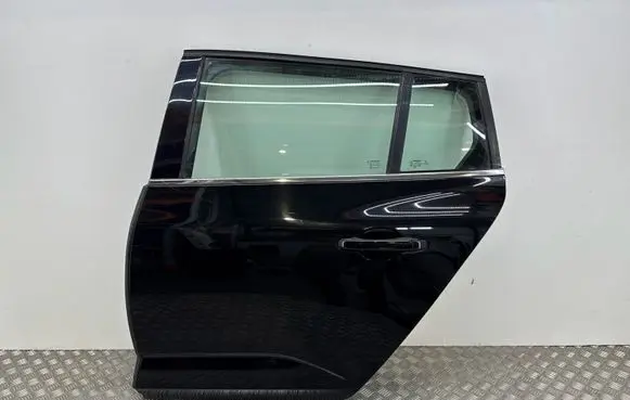 Renault Megane IV Rear door 