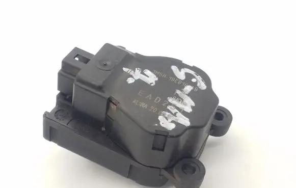 Ford Focus C-MAX Air flap motor/actuator 3M5H19E616AB EAD251