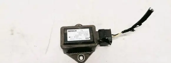 Toyota Avensis T250 ESP acceleration yaw rate sensor 0265005273