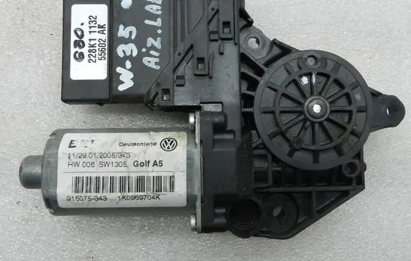 Volkswagen Golf V Rear door window regulator motor 1K0959704K 1K0959704KVW7