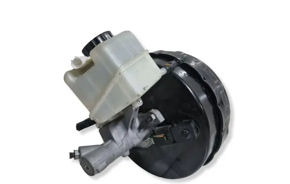 Mercedes-Benz C W204 Brake booster A2044303630 03774789034