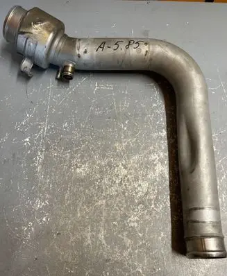 Intercooler hose/pipe