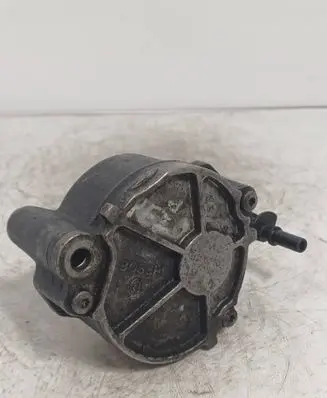 Peugeot 207 Vacuum pump D1561b