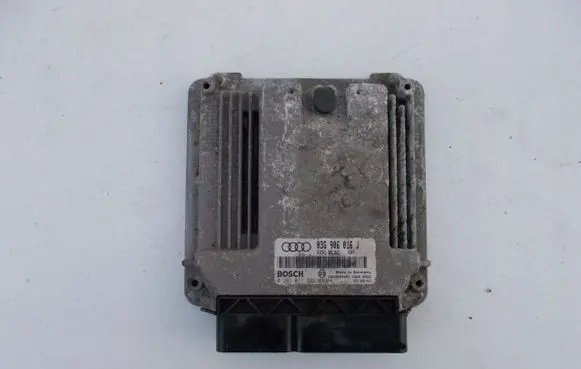 Audi A3 S3 8P Engine control unit/module 03G906016J