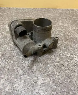 Skoda Fabia Mk1 (6Y) Throttle valve 408238321004