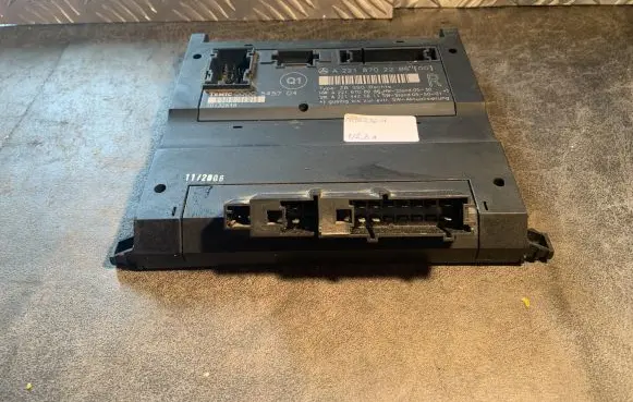 Mercedes-Benz S W221 Seat control module A2218702286