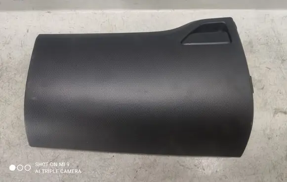 Toyota Auris 150 Glove box set 