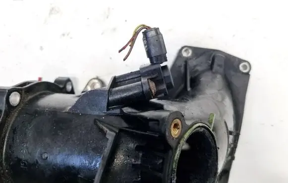 Mercedes-Benz C W204 Air pressure sensor A0071530028 0261230196