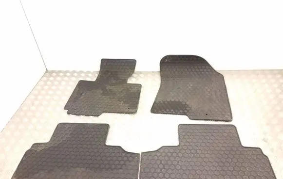 KIA Carens III Car floor mat set A4131ADE00 HMHE88