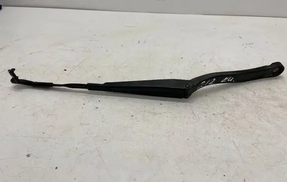 Mercedes-Benz E W212 Front wiper blade arm A2128201344