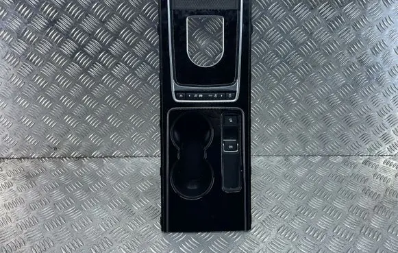 Jaguar XE Other center console (tunnel) element GX73044E04B
