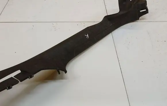 Volkswagen PASSAT B6 Front sill trim cover 3C0853369