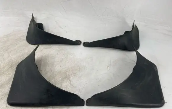 Toyota Yaris Mudguards set 416B996500