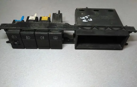Audi A6 S6 C4 4A A set of switches 4A0941561A 4A0941301A 4A0941563B