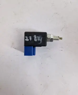 Hyundai i30 Clutch pedal sensor 