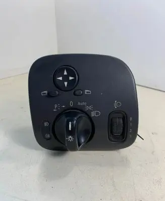 Mercedes-Benz C W203 Light switch A2035450604