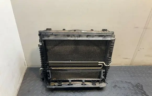 BMW 5 E60 E61 Radiator set 7563850 7791909 7560966