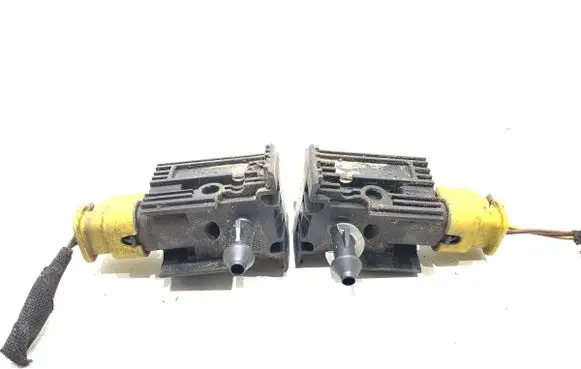 Volkswagen Touran III Other exterior part 5TA959109A