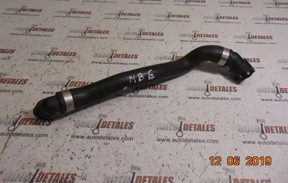 Mercedes-Benz E W211 Engine coolant pipe/hose A2118302896