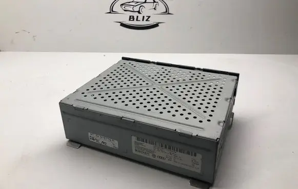 Audi A5 8T 8F Sound amplifier 4F0035541L 4E0910541Q