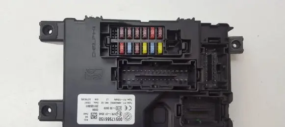Fiat Grande Punto Fuse box set 28106881