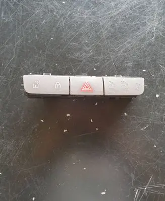 Opel Insignia A Hazard light switch 13324595