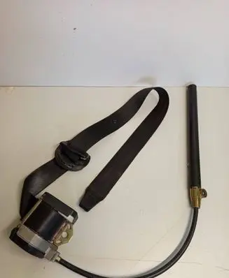Volkswagen Golf III Front seatbelt 1H3857705A