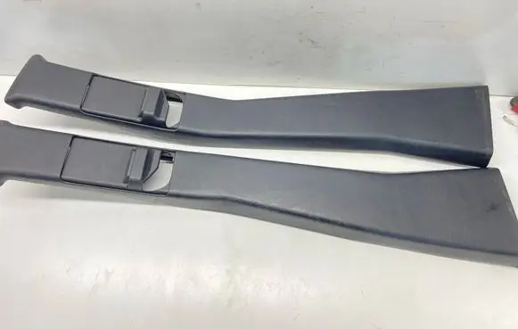 Mercedes-Benz 190 W201 (B) pillar trim (bottom) 2016921789 A2016921789 2016921889