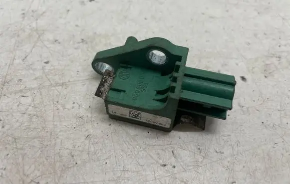 Audi A4 S4 B8 8K Airbag deployment crash/impact sensor 3C0909606