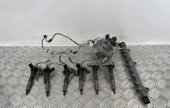 BMW 3 G20 G21 Fuel injection system set 0445010841 8571555