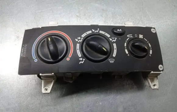 Renault Scenic I Climate control unit