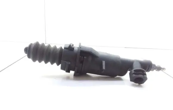 Audi 80 90 S2 B4 Clutch master cylinder 893721401D