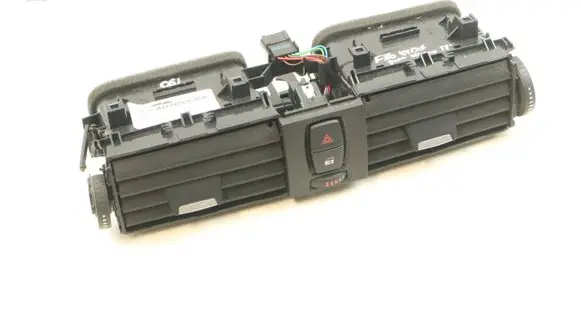 BMW 4 F36 Gran coupe Dash center air vent grill 9218552 64229218552