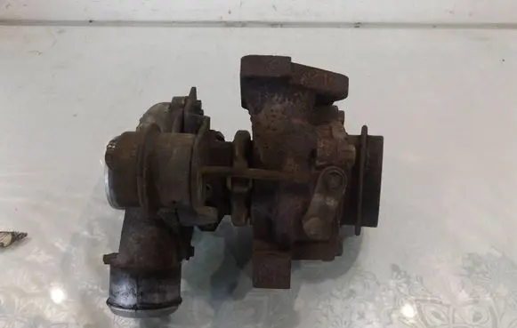 Mercedes-Benz Vito Viano W639 Turbo A6460960299
