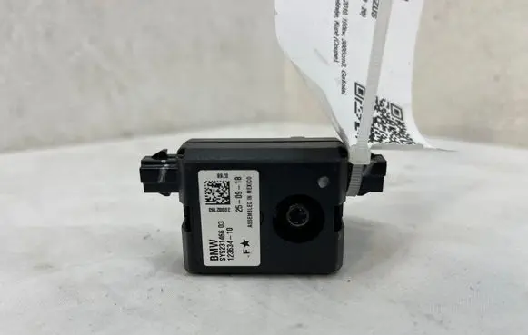 BMW 4 F32 F33 Aerial antenna amplifier 9231466