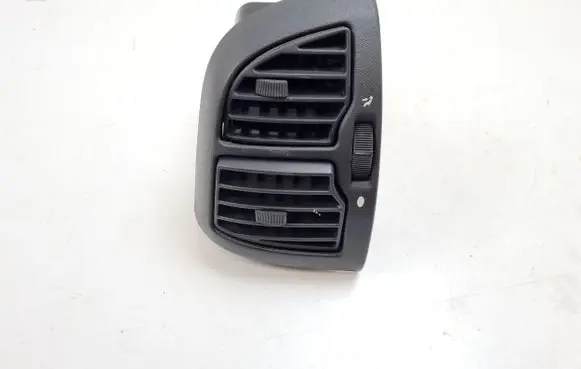 Citroen Jumper Dash center air vent grill 130422502