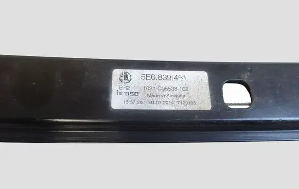 Skoda Octavia Mk3 (5E) Rear window lifting mechanism without motor 5E0839461