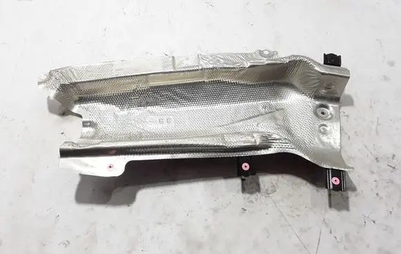 Lexus RX V Exhaust heat shield 581520E061