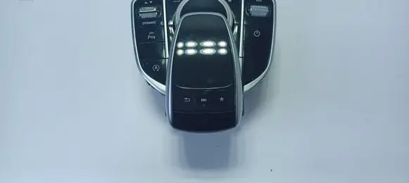 Mercedes-Benz C W205 Head unit multimedia control A2059005915