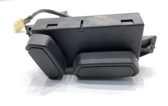Ford Ranger Seat control switch 1979486RH
