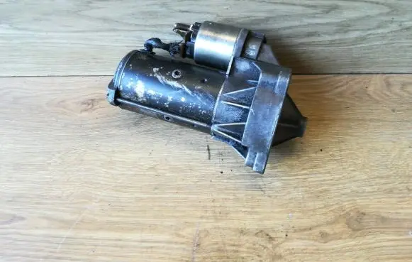 Peugeot 607 Starter motor