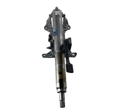 Steering wheel axle set