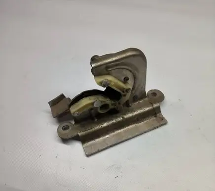 Mitsubishi Pajero Rear door lock
