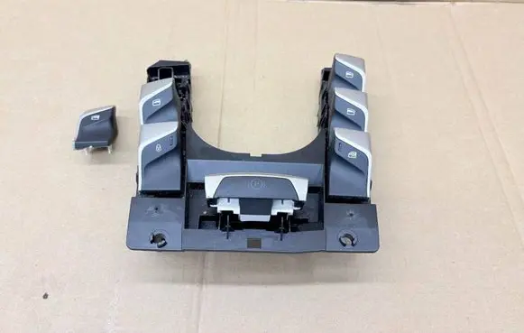 Citroen DS5 Electric window control switch 96661742ZD 10011548