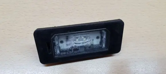 BMW 4 F32 F33 Number plate light 7193293